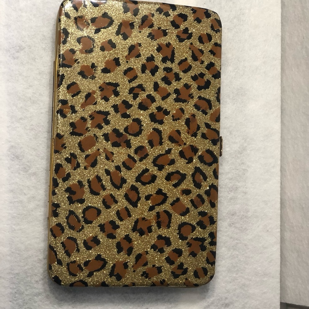 Animal print wallet - Picture 1 of 8